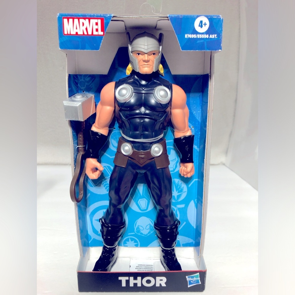 Marvel THOR 9" Action Figure W/ Hammer. NEW IN BOX 2019 Hasbro